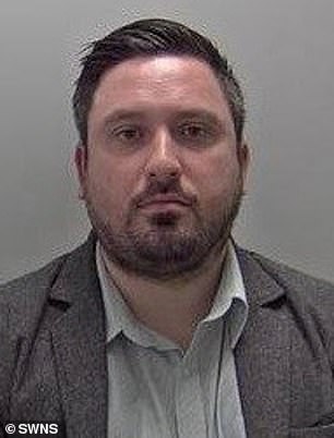 Dean Petley paedophile baby rape and child molester Leamington Spa mechanic Dean Petley paedophile child molester - Leamington Spa Warwickshire