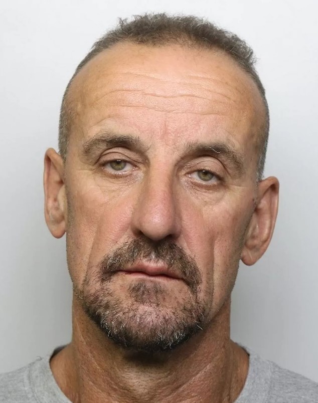 Leon Palicawas sex offender Crystal Palace station