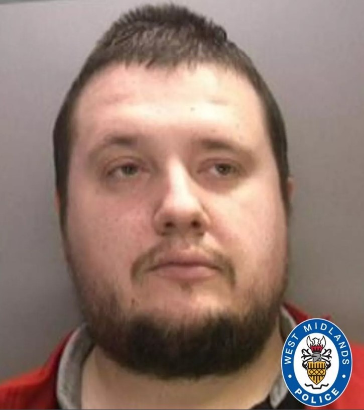 Mark Smith paedophile child ring molester - Bloxwich Road Walsall
