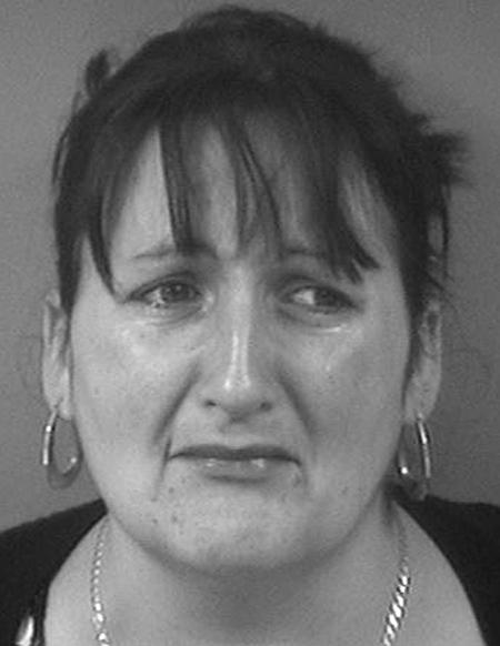 Mother of nine Tracy Lyons arrest photograph 2009 Mother of nine Tracy Lyons arrest photograph 2009