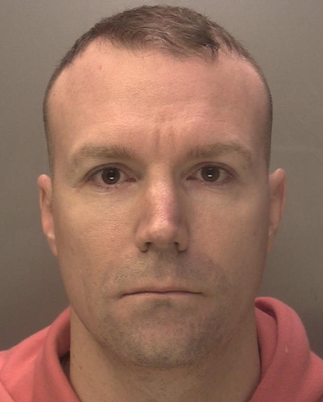 darren o’connor paedophile sex offenders warwickshire police