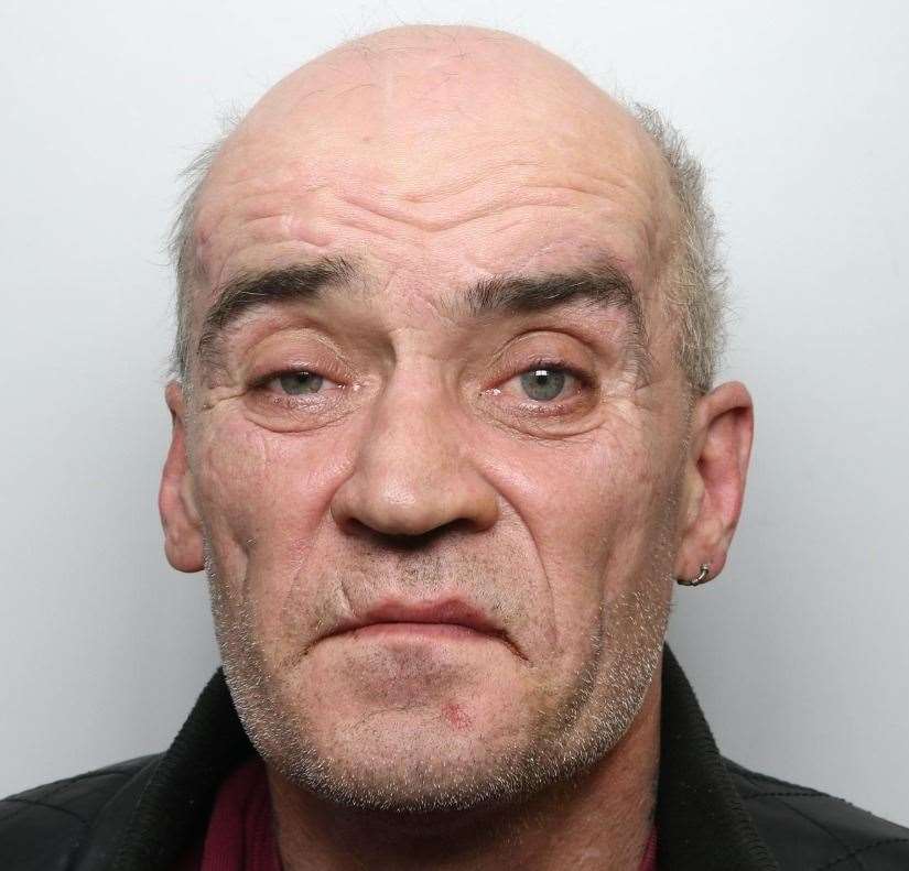 Matthew Lewis paedophile sex offender - Sittingbourne
