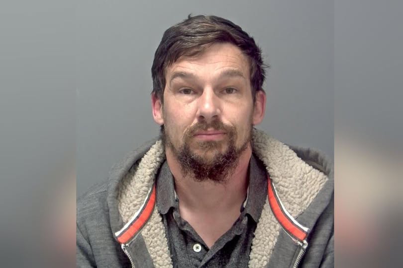 Mark Ling Essex Police Paedophile