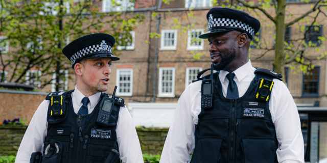 Metropolitan Police Don't Check references