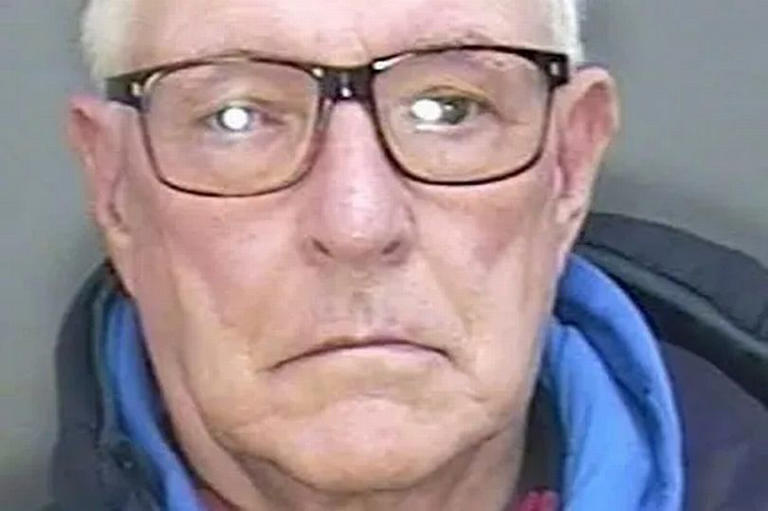 Michael Willis aka David Evans Paedophile
